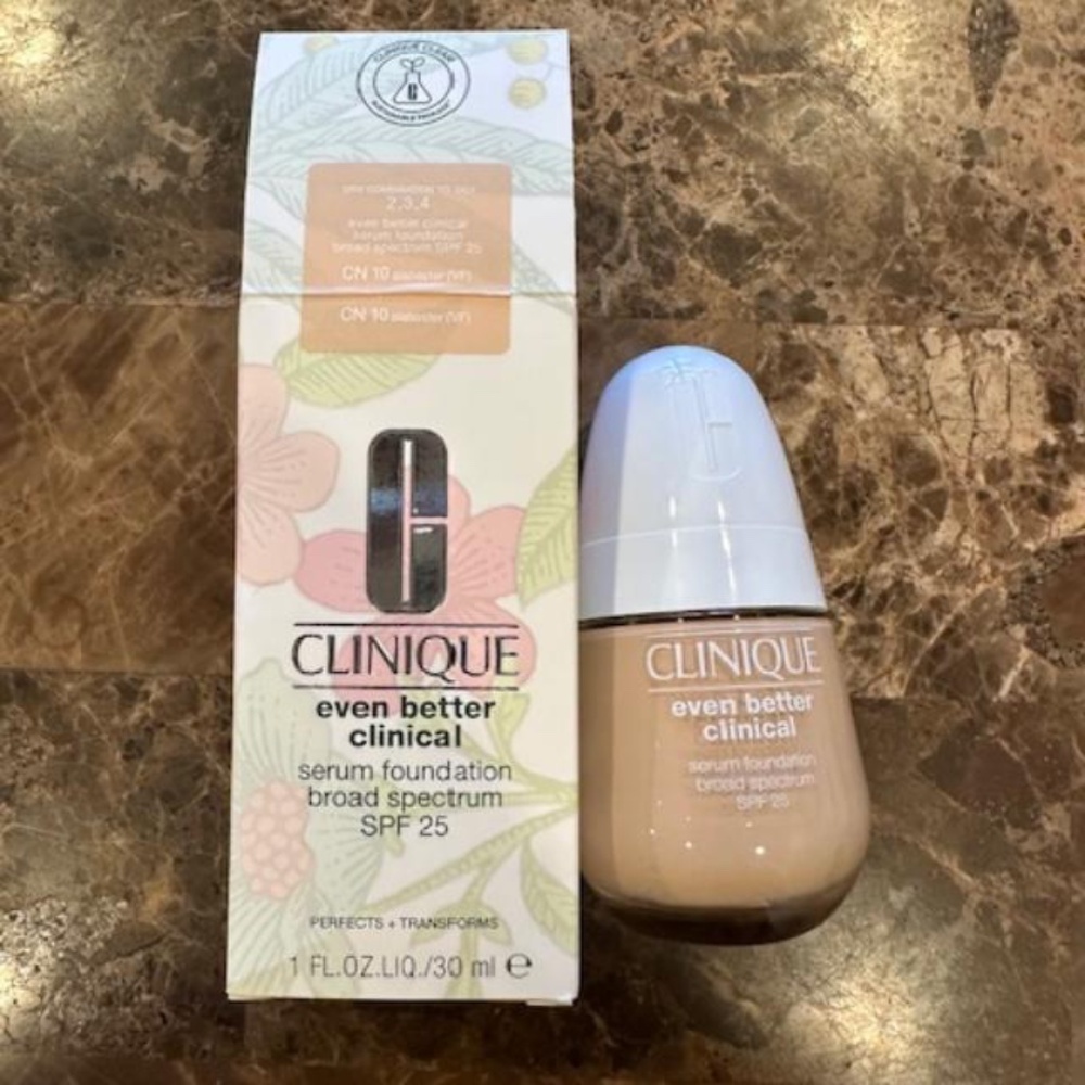 Clinique Even Better Clinical Foundation CN 10 Alabaster